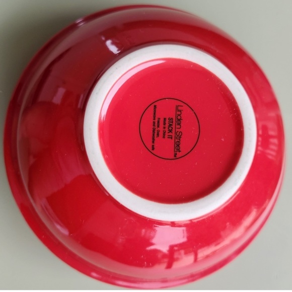 Retired Linden Street Stack it 4 piece set of red stoneware dishes - Picture 6 of 7